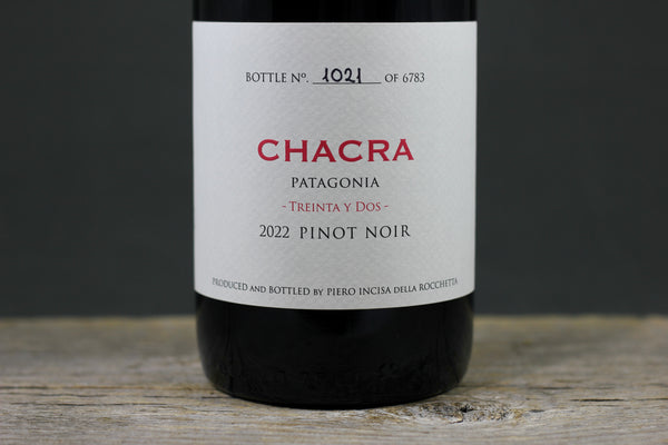 2022 Bodega Chacra Treinta y Dos Pinot Noir